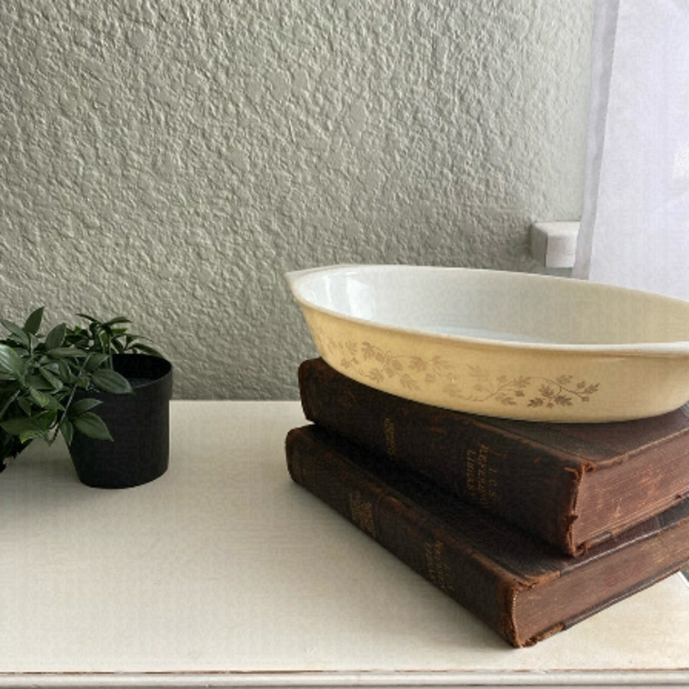 PYREX Golden Acorn Casserole Dish Vintage